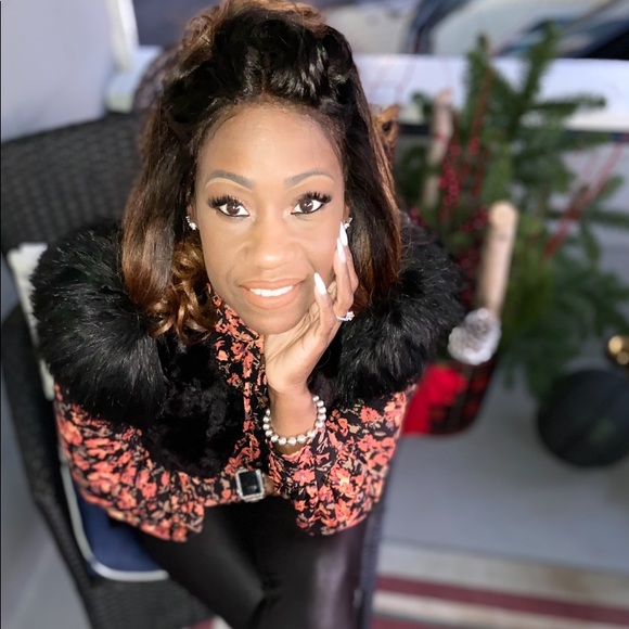 Meet your Posher, Quanika - Picture 5 of 5